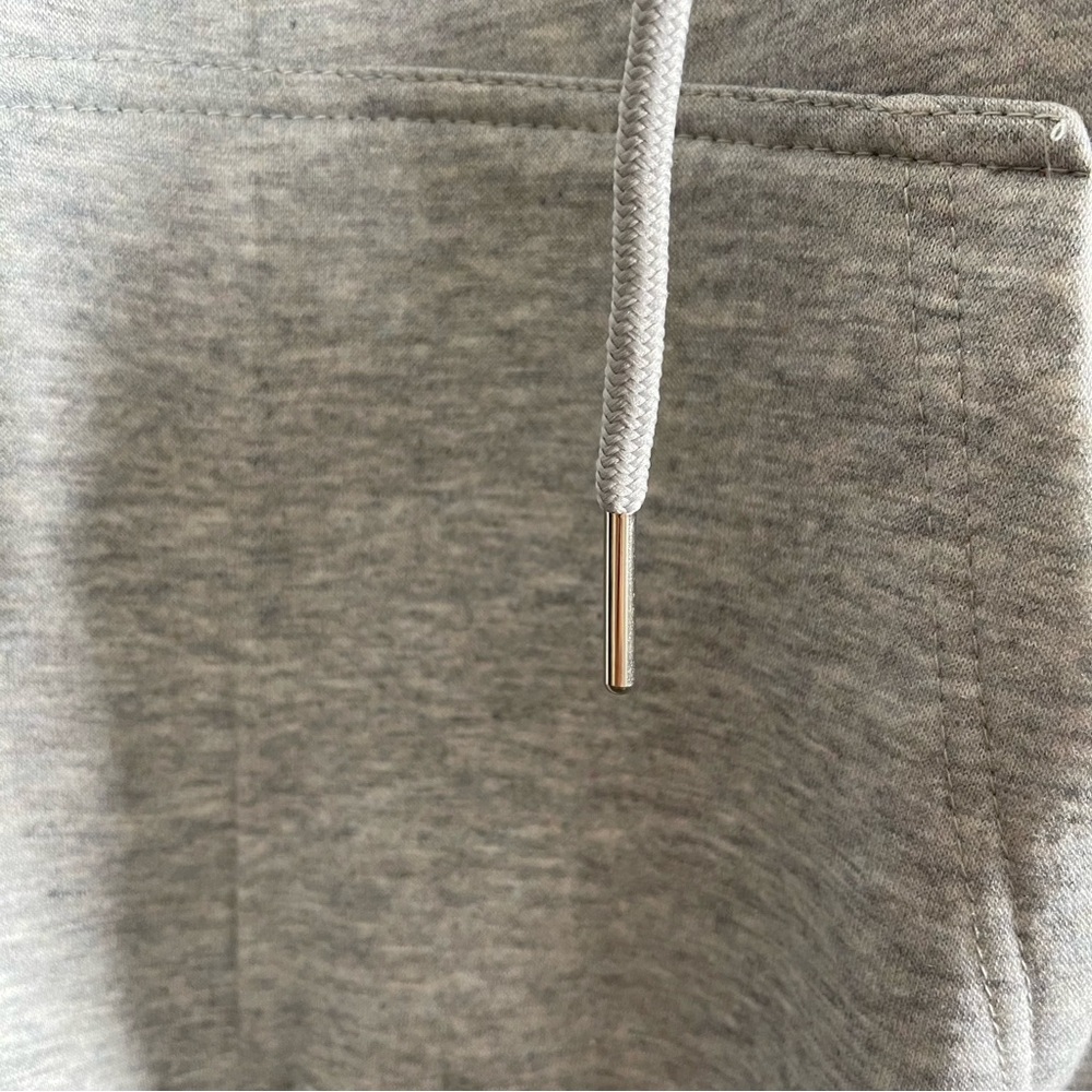 Sneakgallery "GOAT” Hoodie – Light Gray – Size S – 100% Cotton. - Picture 8 of 11